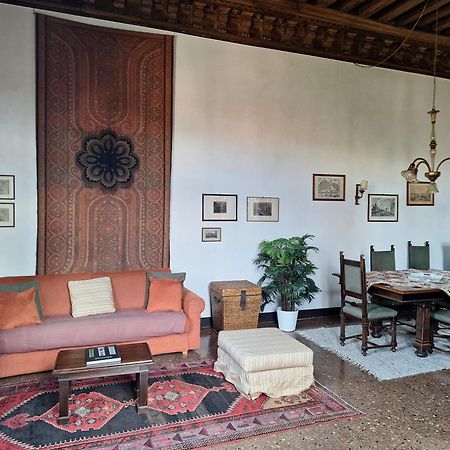 Appartamenti Inside Palazzo Foscarini Venedik Dış mekan fotoğraf