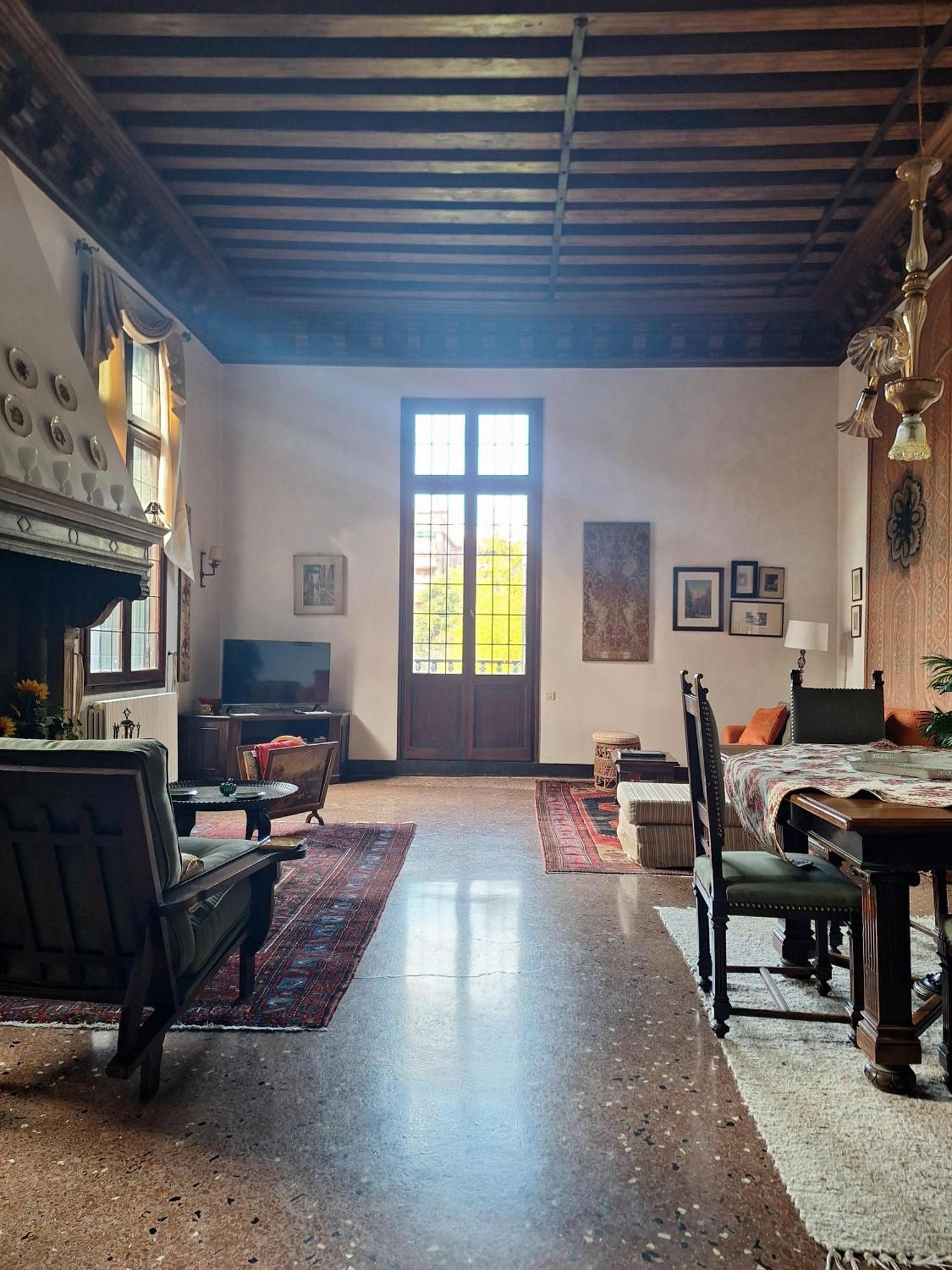 Appartamenti Inside Palazzo Foscarini Venedik Dış mekan fotoğraf